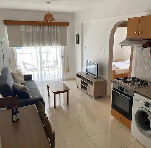 Paradise Homes 9 * Λάρνακα