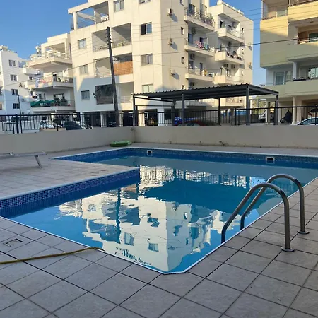 Paradise Homes 9 Apartament *