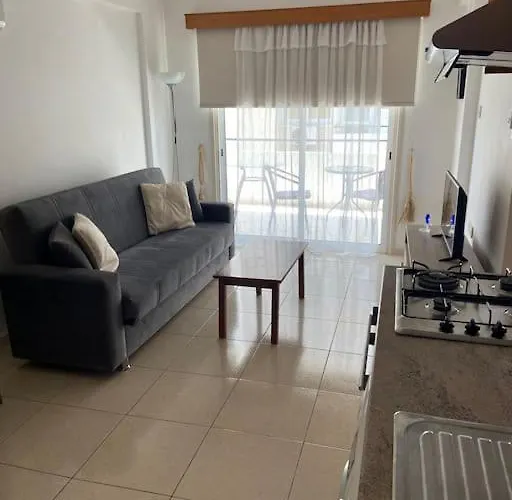 Apartment Paradise Homes 9